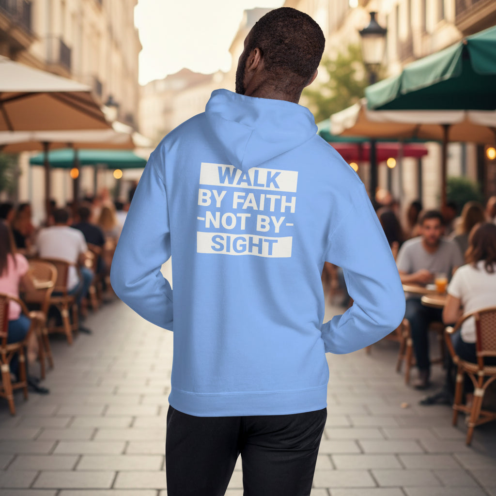 Relaxed fit unisex hoodie with front pocket